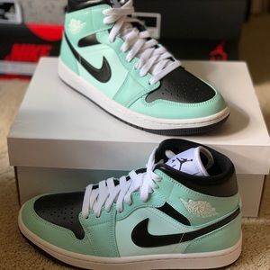 Air Jordan 1 Mid - Aqua Tint - Sz: 8.5W/7M